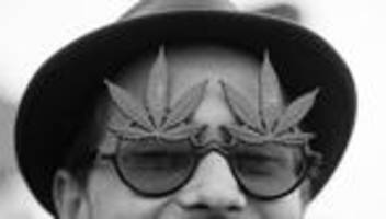 cannabislegalisierung: kiffer e. v.